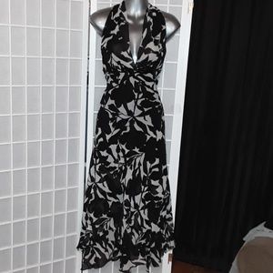 Donna Morgan Flowy T-back Halter Dress 8